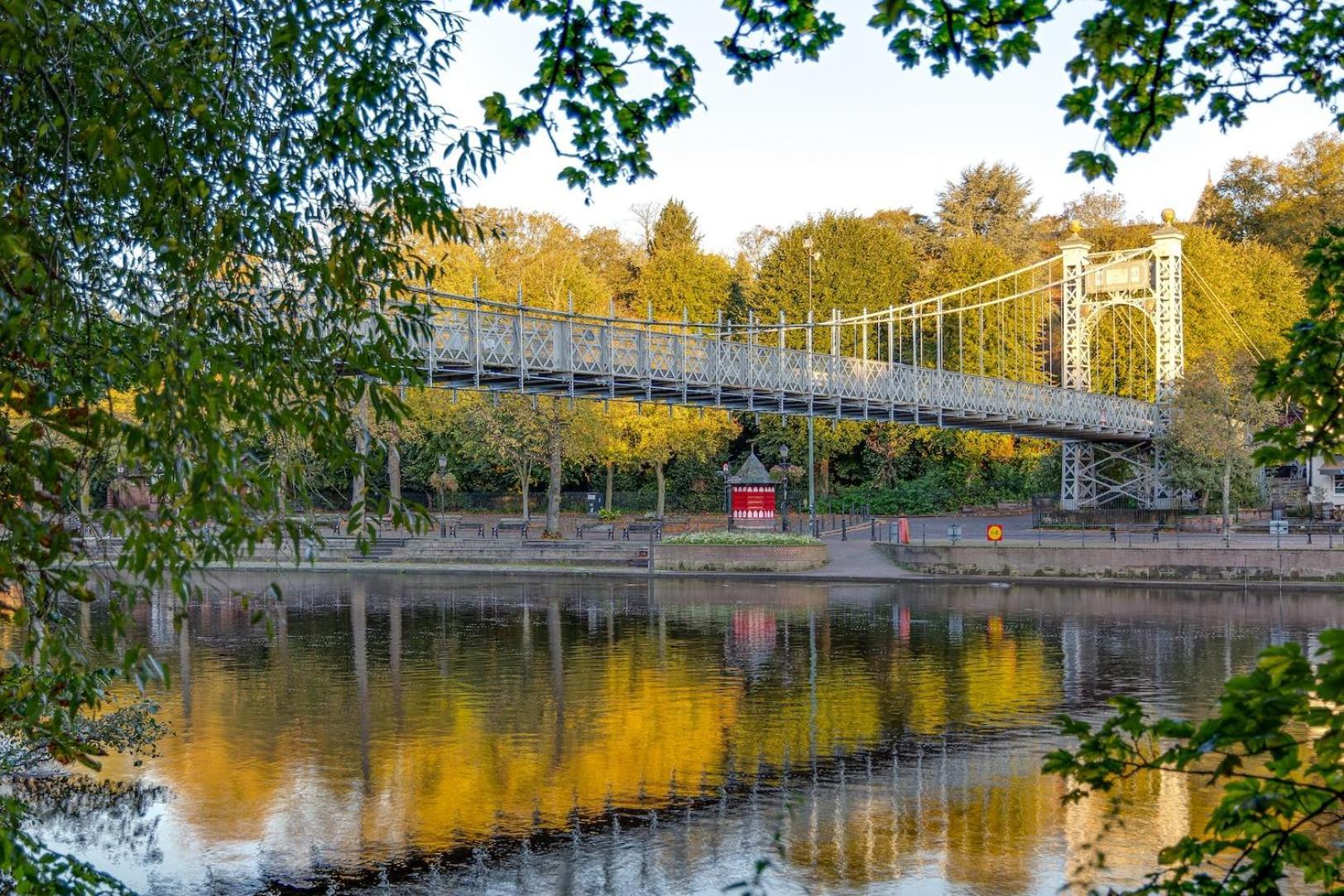 Gamul Place - Quiet City Centre Chester Kültér fotó