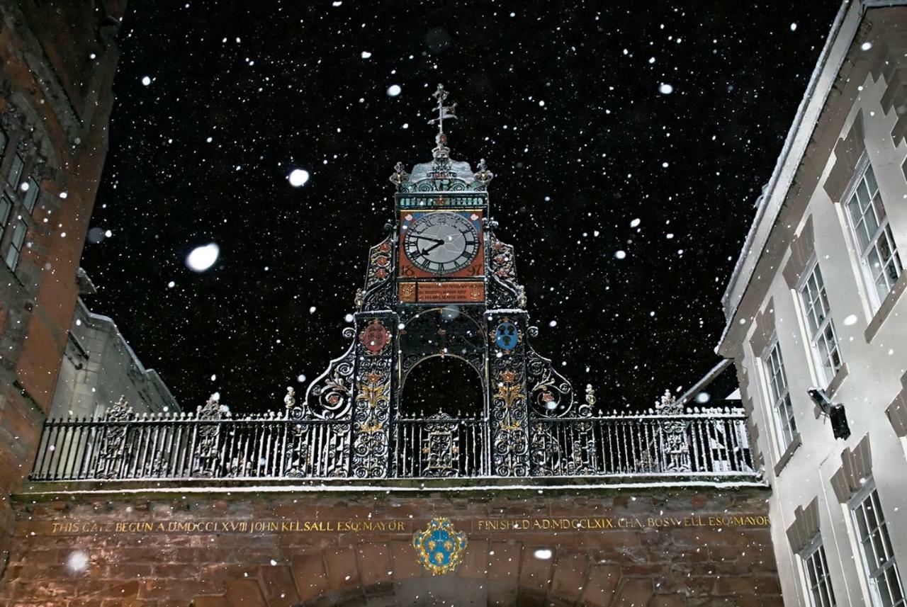 Gamul Place - Quiet City Centre Chester Kültér fotó